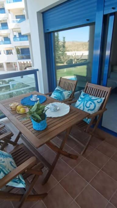 קרטחנה White & Blue Village מראה חיצוני תמונה